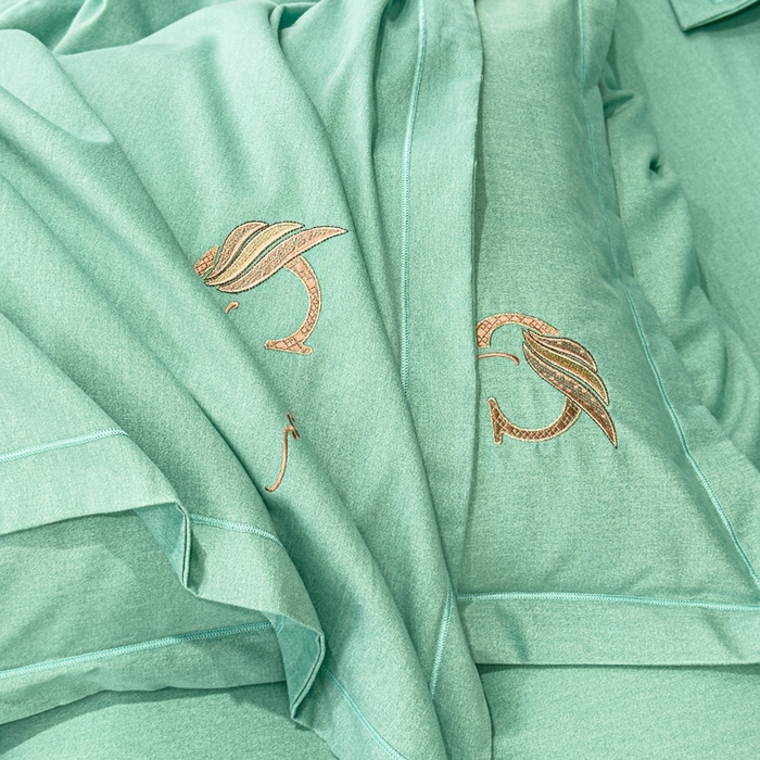 91家纺网 家纺一手货源 找家纺 U品汇 2024新品生态加厚长绒棉纯棉绣花全棉磨毛刺绣四件套直播 飞羽-清新绿