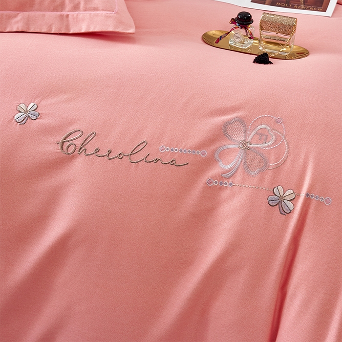 91家纺网 家纺一手货源 找家纺 U品汇 2024新品生态加厚长绒棉纯棉绣花全棉磨毛刺绣四件套直播 花季奇缘-樱花粉