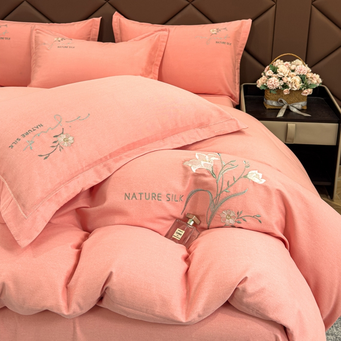 91家纺网 家纺一手货源 找家纺 U品汇 2024新品生态加厚长绒棉纯棉绣花全棉磨毛刺绣四件套直播 百合欢-樱花粉