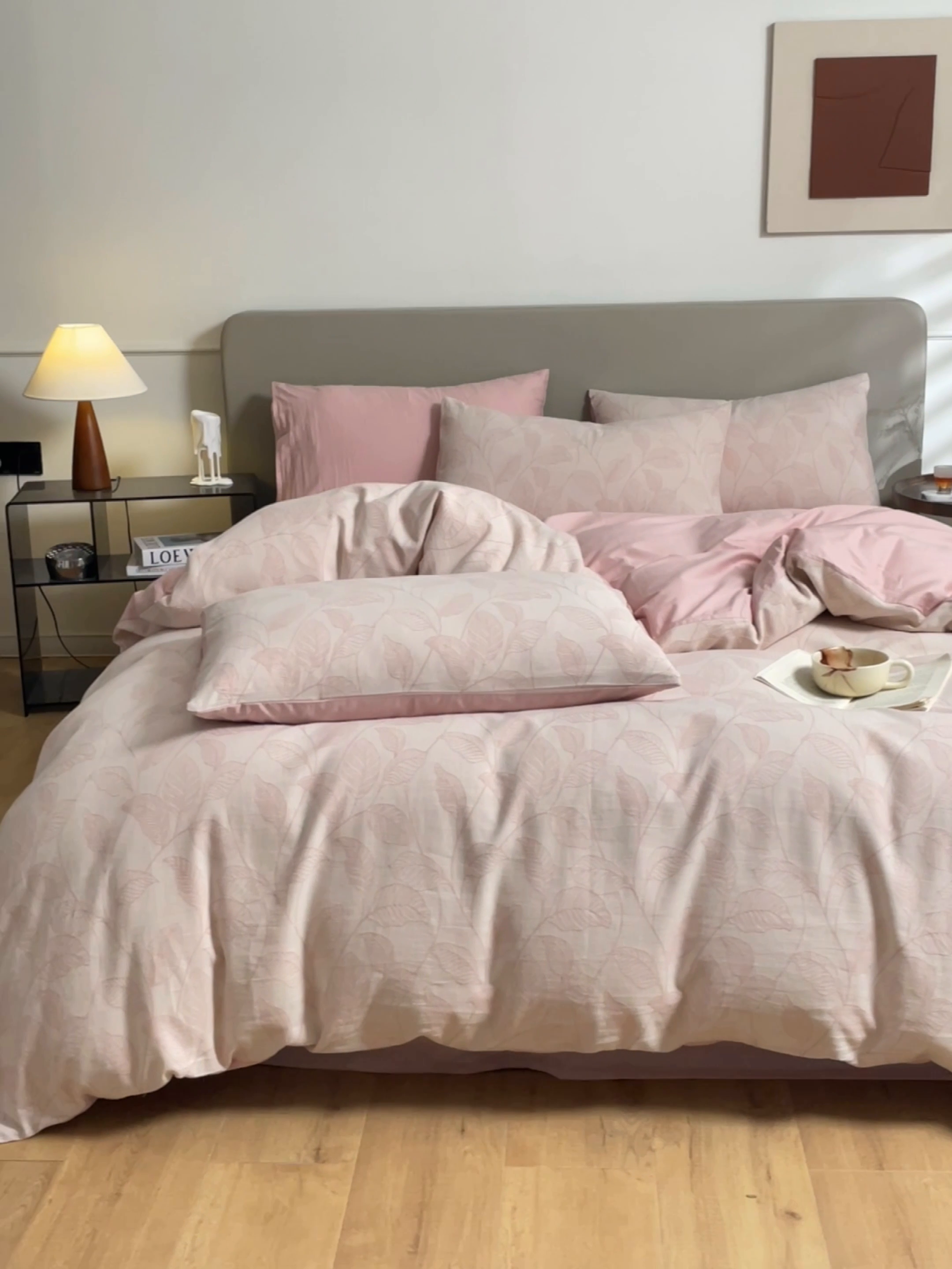 91家纺网 家纺一手货源 找家纺 慕色家纺 2024新款A类全棉色织提花四件套系列 印象风范-香叶粉