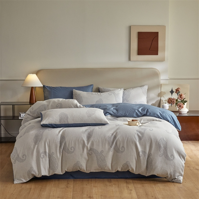 91家纺网 家纺一手货源 找家纺 慕色家纺 2024新款A类全棉色织提花四件套系列 佩斯利-宾利蓝