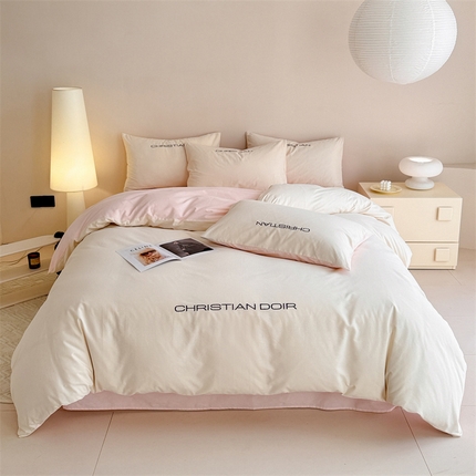 91家纺网 家纺一手货源 找家纺 （总）懒猫家纺 2024新款简约轻奢款全棉磨毛绣花四件套