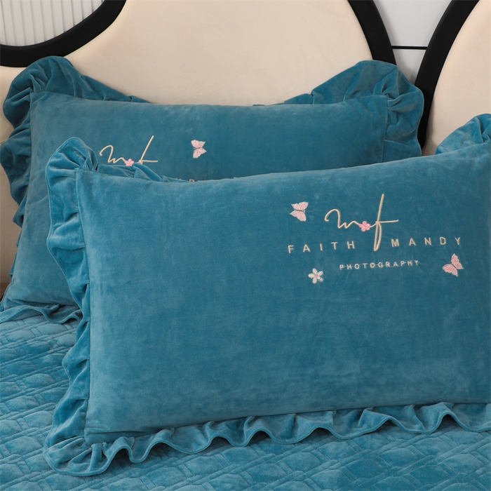 91家纺网 家纺一手货源 找家纺 优姿家纺 2024新品宝宝绒11斤夹棉床盖保暖四件套 今生有约-宝石蓝