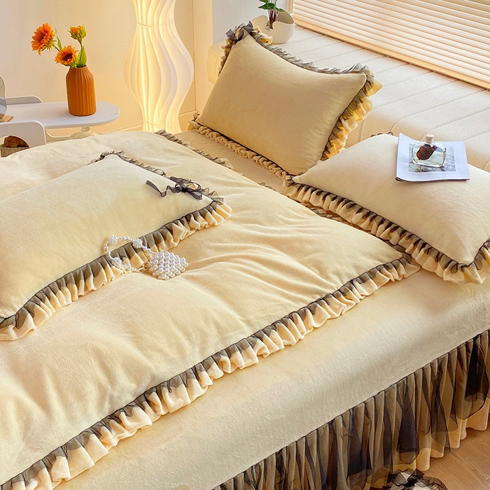 91家纺网 家纺一手货源 找家纺 言熙居 2024新款牛奶绒蕾丝花边黑纱四件套 蕾丝-小清新黄