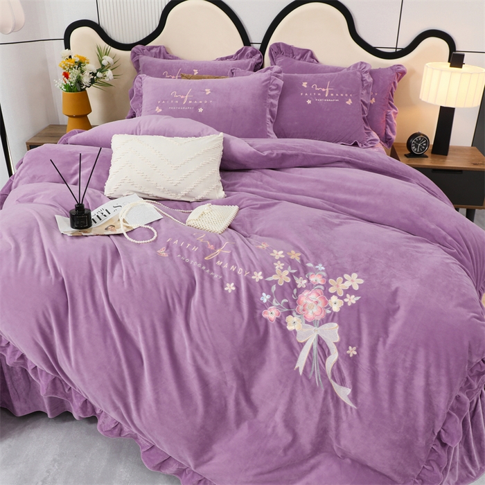 91家纺网 家纺一手货源 找家纺 优姿家纺 2024新品宝宝绒11斤夹棉床盖保暖四件套 今生有约-优雅紫