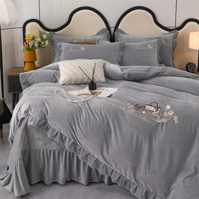 91家纺网 家纺一手货源 找家纺 优姿家纺 2024新品宝宝绒11斤夹棉床盖保暖四件套 小资生活-轻奢灰