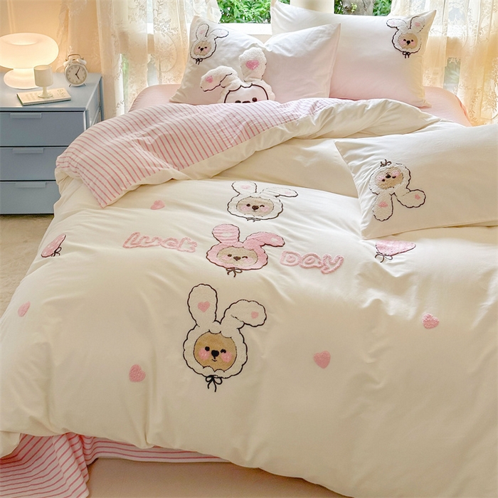 91家纺网 家纺一手货源 找家纺 （总）红番天家居馆 2025新款A类全棉水洗棉毛巾绣四件套-小美洋