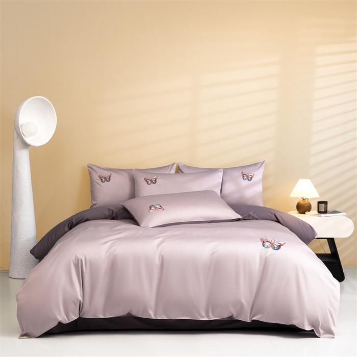 91家纺网 家纺一手货源 找家纺 蓝米卡夫 2024新款A类100支全棉刺绣蝶恋系列四件套(礼盒包装） 蝶恋100支-山梗紫+暮夜紫