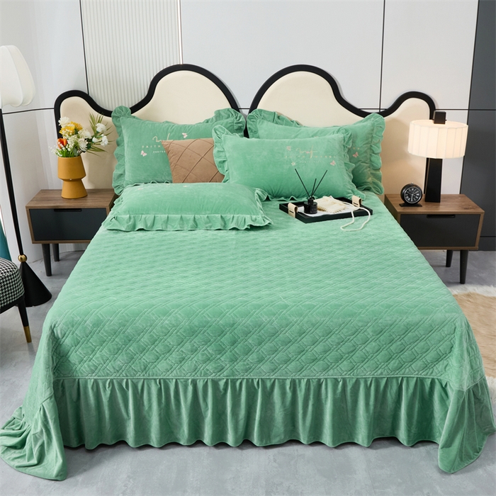 91家纺网 家纺一手货源 找家纺 优姿家纺 2024新品宝宝绒11斤夹棉床盖保暖四件套 今生有约-果绿