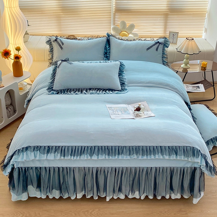 91家纺网 家纺一手货源 找家纺 言熙居 2024新款牛奶绒蕾丝花边黑纱四件套 蕾丝-小清新蓝