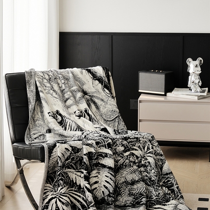 91家纺网 家纺一手货源 找家纺 （总）暖绵绵家纺 2025新款兔绒纱多功能毯子-泰格