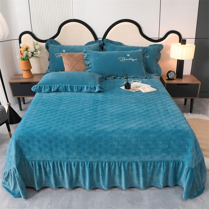 91家纺网 家纺一手货源 找家纺 优姿家纺 2024新品宝宝绒11斤夹棉床盖保暖四件套 铃兰花-宝石蓝