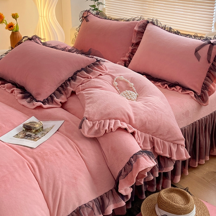 91家纺网 家纺一手货源 找家纺 言熙居 2024新款牛奶绒蕾丝花边黑纱四件套 蕾丝-小清新玉