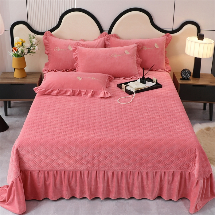 91家纺网 家纺一手货源 找家纺 优姿家纺 2024新品宝宝绒11斤夹棉床盖保暖四件套 小资生活-少女粉