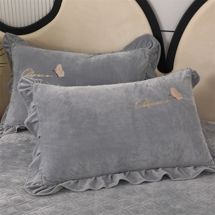 91家纺网 家纺一手货源 找家纺 优姿家纺 2024新品宝宝绒11斤夹棉床盖保暖四件套 小资生活-轻奢灰