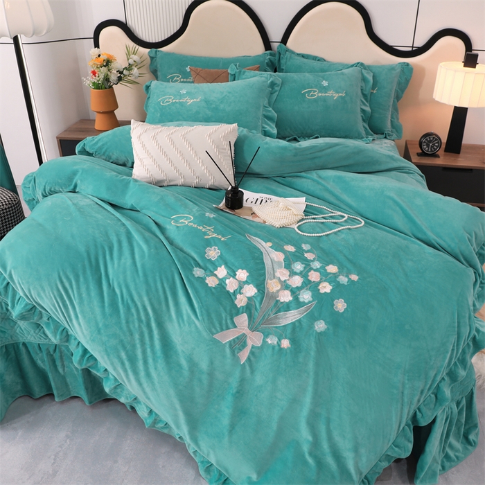 91家纺网 家纺一手货源 找家纺 优姿家纺 2024新品宝宝绒11斤夹棉床盖保暖四件套 铃兰花-湖蓝