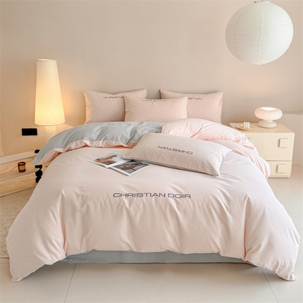 91家纺网 家纺一手货源 找家纺 （总）懒猫家纺 2024新款简约轻奢款全棉磨毛绣花四件套