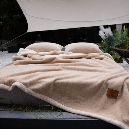 美洲琳 2025新款多功能兔毛毯云兔毯休闲毯盖毯 卡其