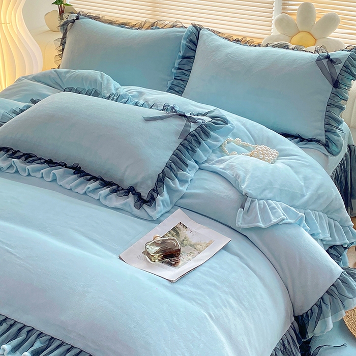 91家纺网 家纺一手货源 找家纺 言熙居 2024新款牛奶绒蕾丝花边黑纱四件套 蕾丝-小清新蓝