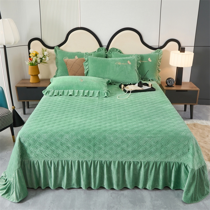 91家纺网 家纺一手货源 找家纺 优姿家纺 2024新品宝宝绒11斤夹棉床盖保暖四件套 小资生活-果绿