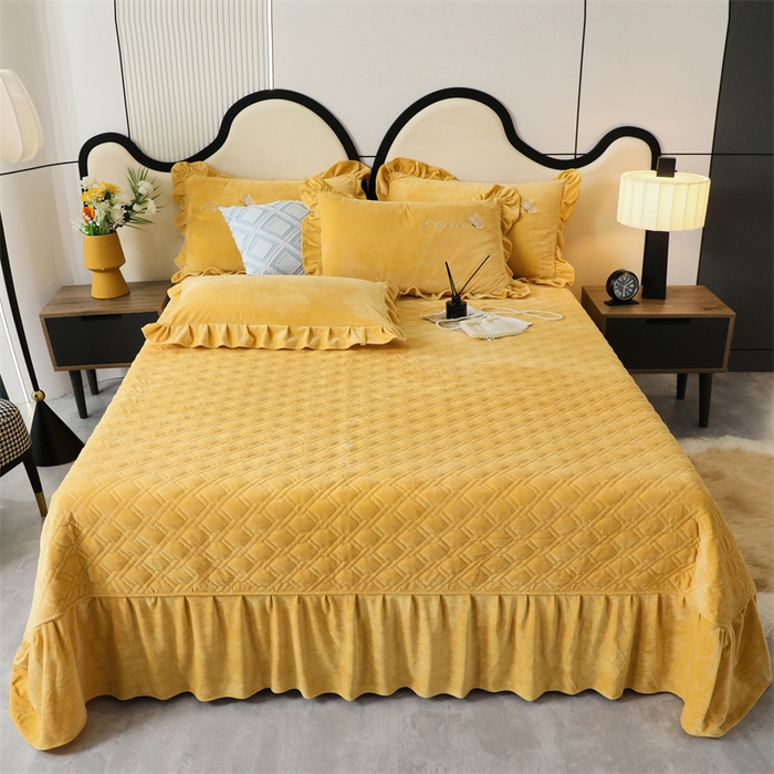 91家纺网 家纺一手货源 找家纺 优姿家纺 2024新品宝宝绒11斤夹棉床盖保暖四件套 小资生活-姜黄