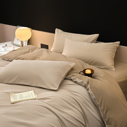 91家纺网 家纺一手货源 找家纺 柠馨 2024新款全棉磨毛纯色四件套-赫尔墨斯系列 9奶咖+拿铁