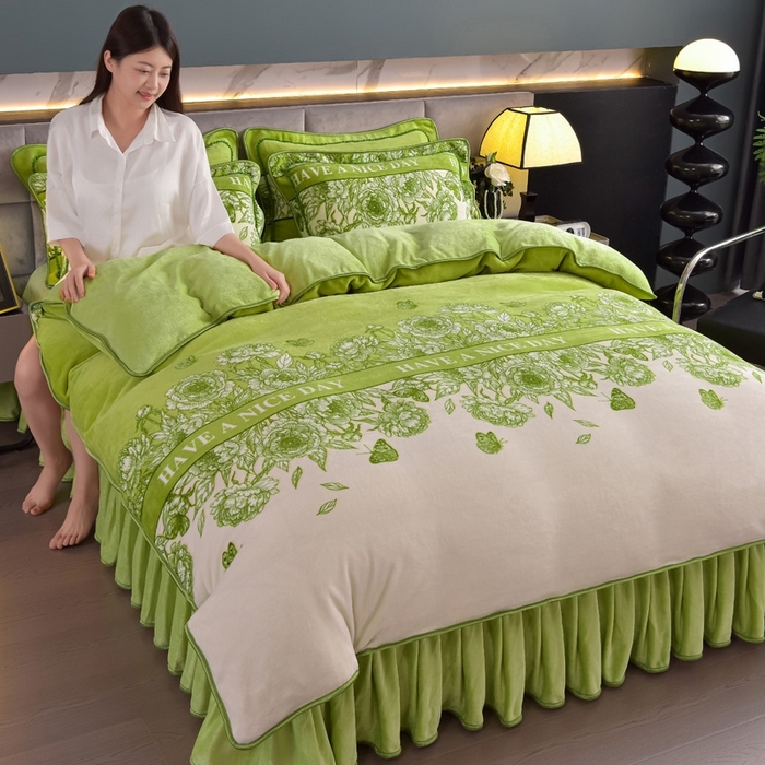 91家纺网 家纺一手货源 找家纺 锦铭源2025年7斤加厚印花牛奶绒四件套水晶法莱金貂绒床裙款 清香四溢