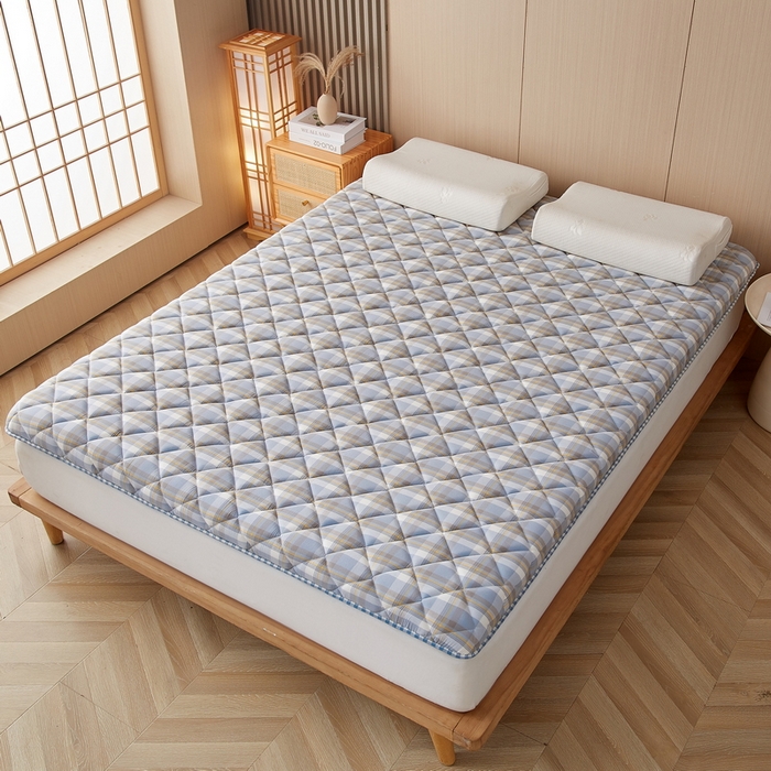 91家纺网 家纺一手货源 找家纺 迪乐妮 2024新款大床乳胶椰棕床垫（无印家居风）罗马格