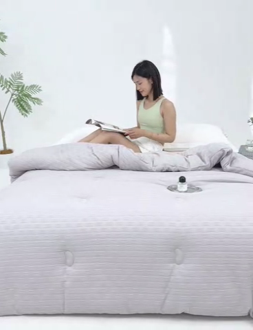 91家纺网 家纺一手货源 找家纺 雅蔓依家纺 2025新款7A抗菌大豆被轻奢针织提花华夫格大豆冬被 7A抗菌-月光灰