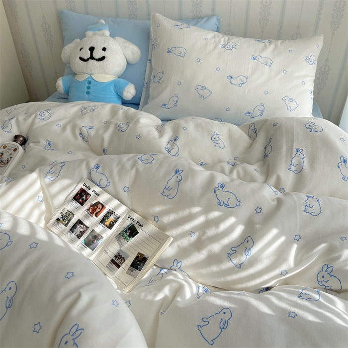 91家纺网 家纺一手货源 找家纺 繁花 2024新款印花水洗棉亲肤舒适卡通系列 蓝边兔