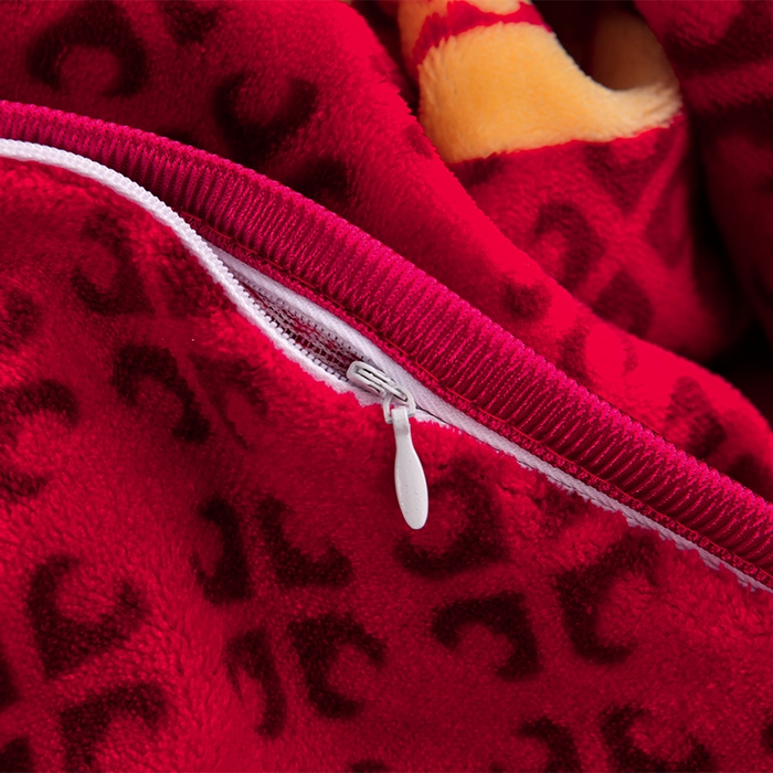 91家纺网 家纺一手货源 找家纺 馨梦缘 2025新款小包边款牛奶绒8.5斤高克重牛奶绒金雕绒床裙款四件套 爱的花海