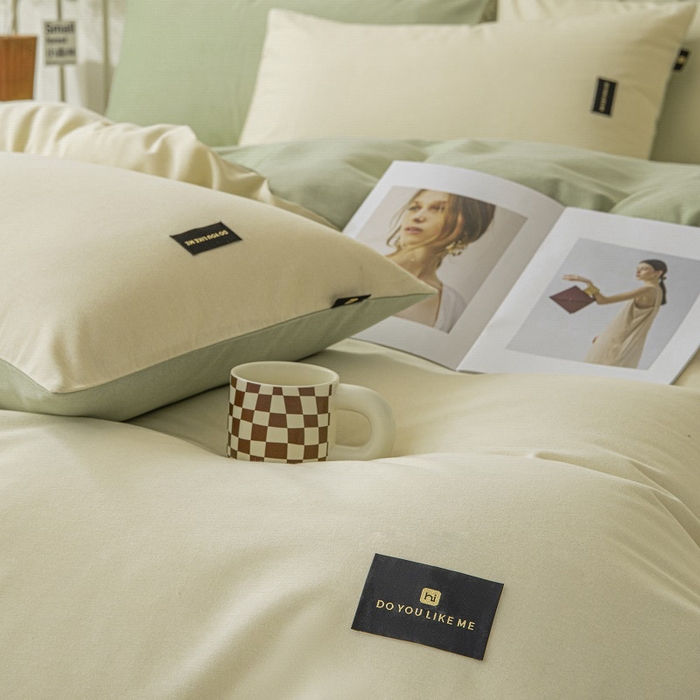 91家纺网 家纺一手货源 找家纺 涵宸家纺 2024新款原棉纯色织标磨毛单品及套件--被套 奶昔白+豆绿