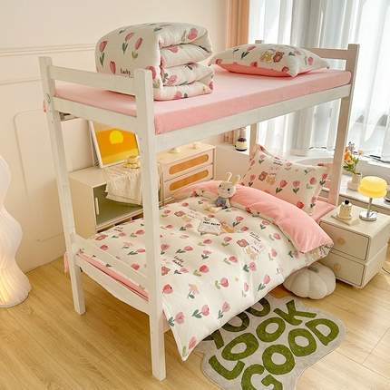 卡普二店 2024新款牛奶绒学生三件套系列 幸运兔