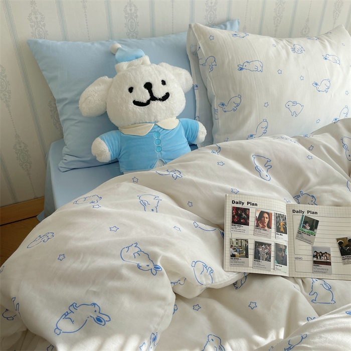 91家纺网 家纺一手货源 找家纺 繁花 2024新款印花水洗棉亲肤舒适卡通系列 蓝边兔