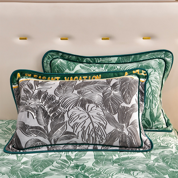 91家纺网 家纺一手货源 找家纺 馨梦缘 2025新款小包边款牛奶绒8.5斤高克重牛奶绒金雕绒床裙款四件套 叶语浪漫