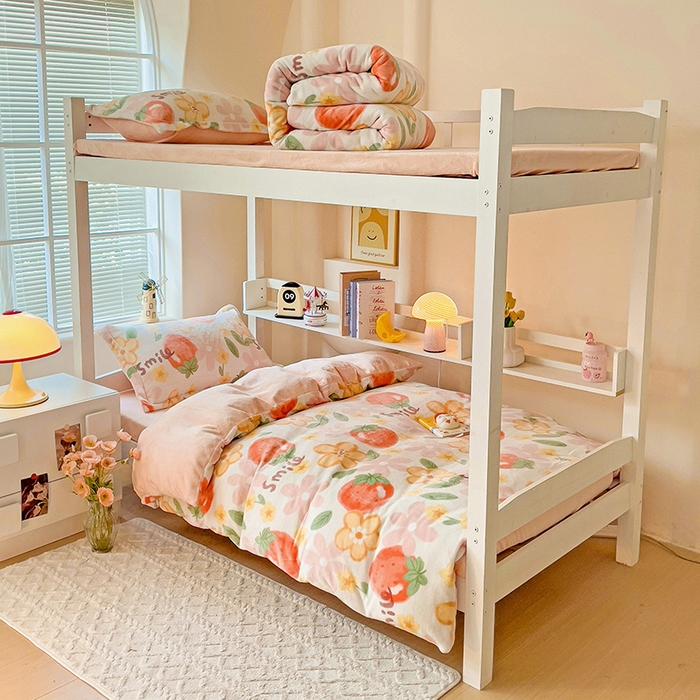 91家纺网 家纺一手货源 找家纺 卡普二店 2024新款牛奶绒学生三件套系列 卡布林