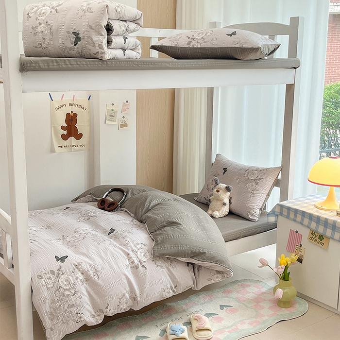 91家纺网 家纺一手货源 找家纺 安哆啦家纺 2024新款A类有氧泡泡纱云纱棉学生季宿舍床三四件套 蝶恋花