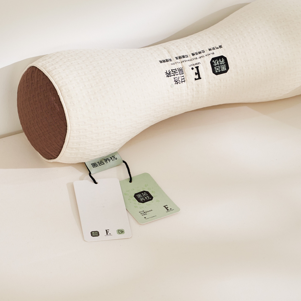 91家纺网 家纺一手货源 找家纺 （总）境月枕芯坊 2024新款黑苦荞颈椎养护枕