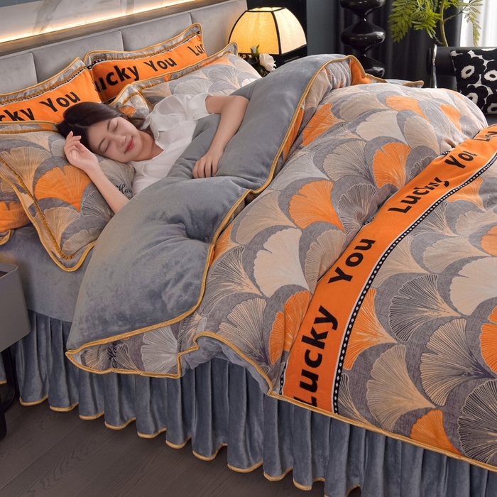 91家纺网 家纺一手货源 找家纺 锦铭源2025年7斤加厚印花牛奶绒四件套水晶法莱金貂绒床裙款 金枝玉叶