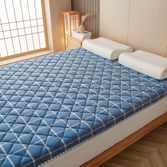 91家纺网 家纺一手货源 找家纺 迪乐妮 2024新款大床乳胶椰棕床垫（无印家居风）海蓝格