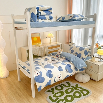 卡普二店 2024新款牛奶绒学生三件套系列 波波熊