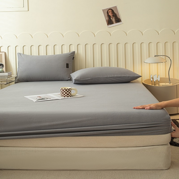 91家纺网 家纺一手货源 找家纺 涵宸家纺 2024新款原棉纯色织标磨毛单品及套件--床笠 单床笠-中灰