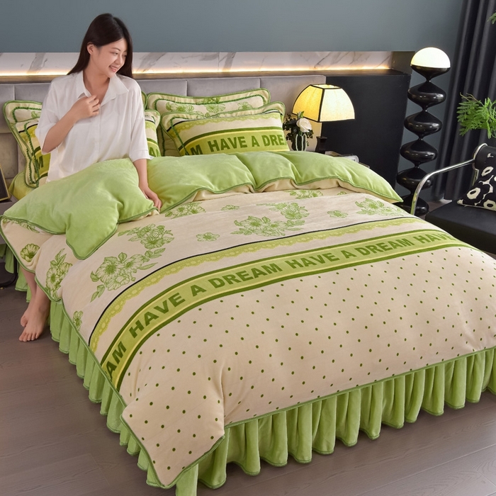 91家纺网 家纺一手货源 找家纺 锦铭源2025年7斤加厚印花牛奶绒四件套水晶法莱金貂绒床裙款 遇见