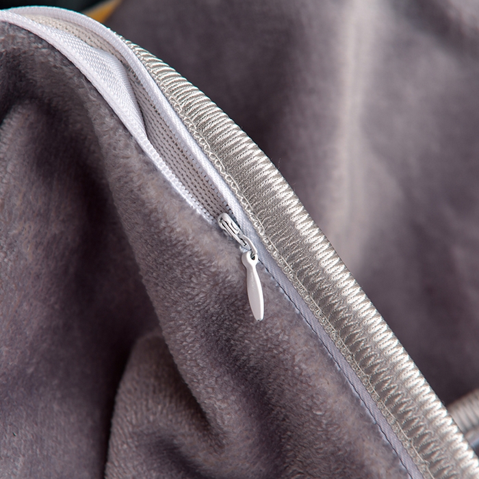 91家纺网 家纺一手货源 找家纺 馨梦缘 2025新款小包边款牛奶绒8.5斤高克重牛奶绒金雕绒床裙款四件套 明日之星