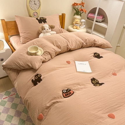 91家纺网 家纺一手货源 找家纺 （总）韩巢家纺 2024新款学生宿舍寝室上下铺超柔水洗棉毛巾绣被套床单三件套-幸运猫