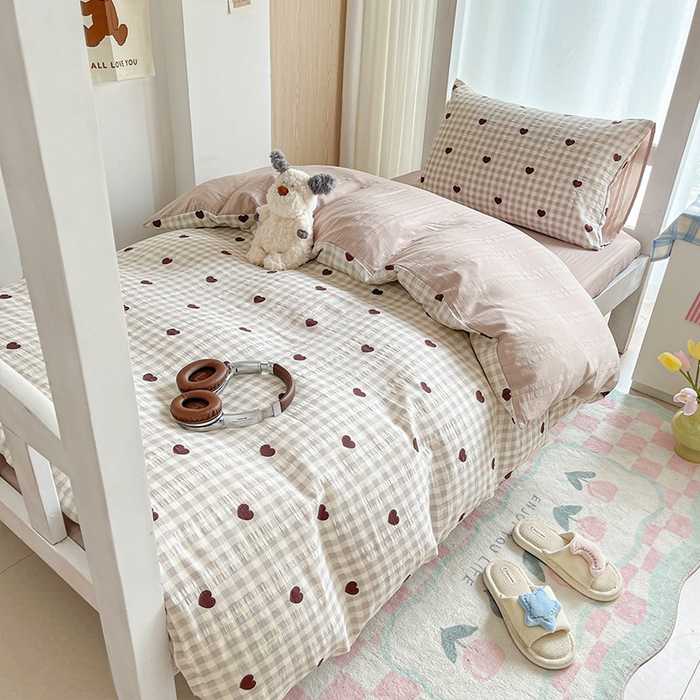 91家纺网 家纺一手货源 找家纺 安哆啦家纺 2024新款A类有氧泡泡纱云纱棉学生季宿舍床三四件套 怦然心动