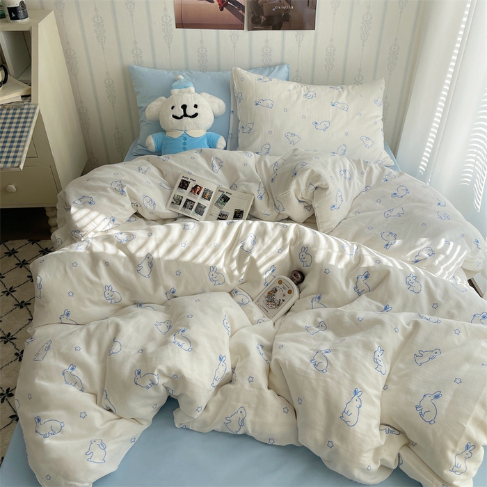 91家纺网 家纺一手货源 找家纺 繁花 2024新款印花水洗棉亲肤舒适卡通系列 蓝边兔