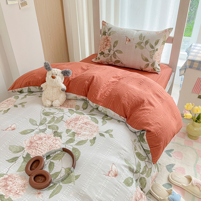 91家纺网 家纺一手货源 找家纺 安哆啦家纺 2024新款A类有氧泡泡纱云纱棉学生季宿舍床三四件套 花烂漫