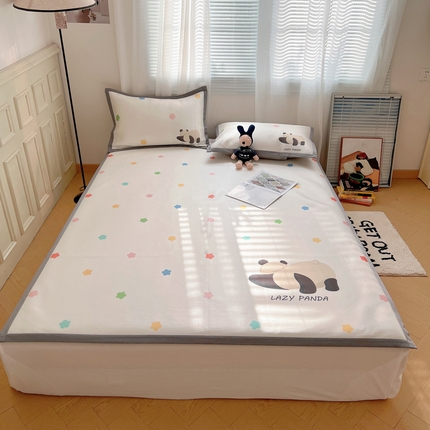 91家纺网 家纺一手货源 找家纺 繁花 2024新款印花碳光牛奶丝凉席 五彩熊猫