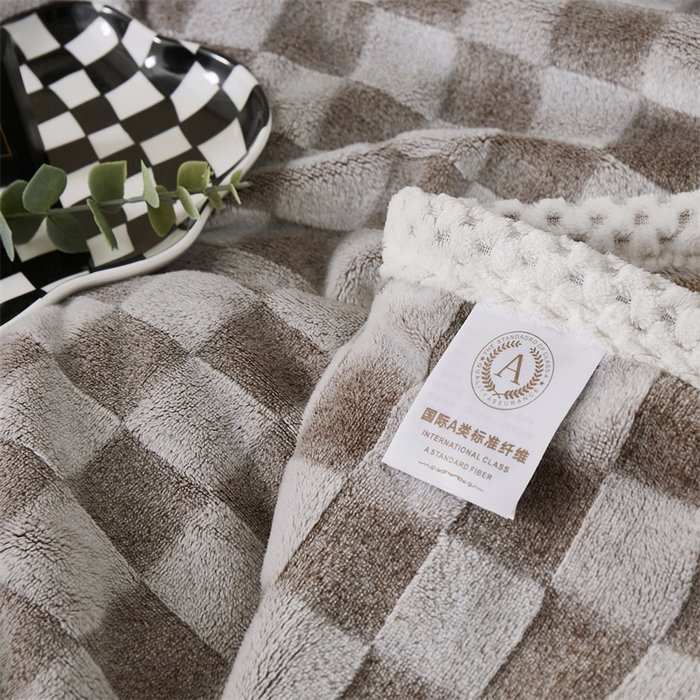 91家纺网 家纺一手货源 找家纺 肖恩毯业 2025新款兔毛绒方格款毛毯 方格-咖啡